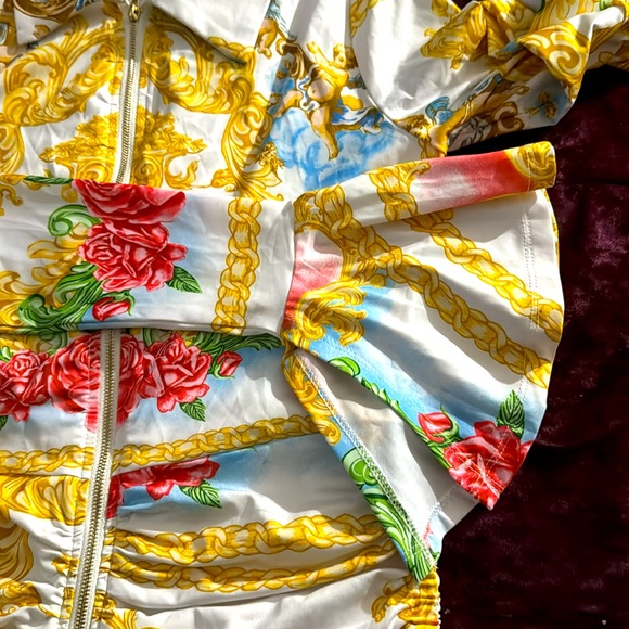 Fashion Nova Rose🌹/Cherub Print Romper Size L - Picture 4 of 4